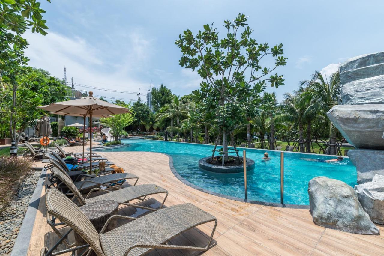 Unixx By The Sea Apartment Pattaya Exterior foto